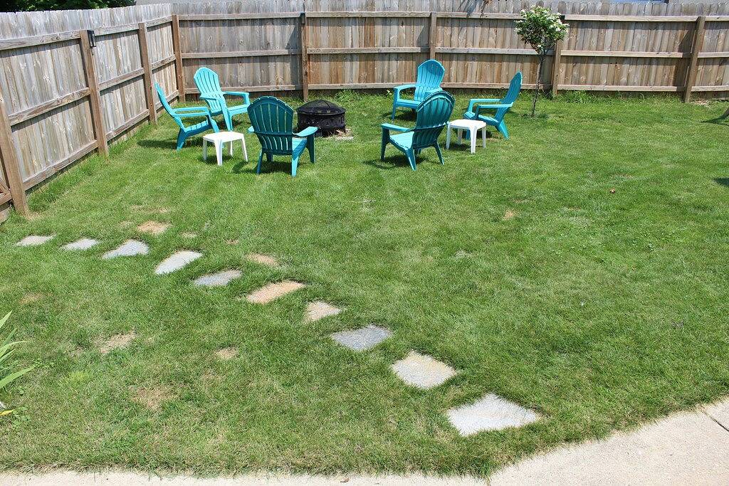 Updated & short walk to downtown Charlevoix! in Charlevoix, Charlevoix County