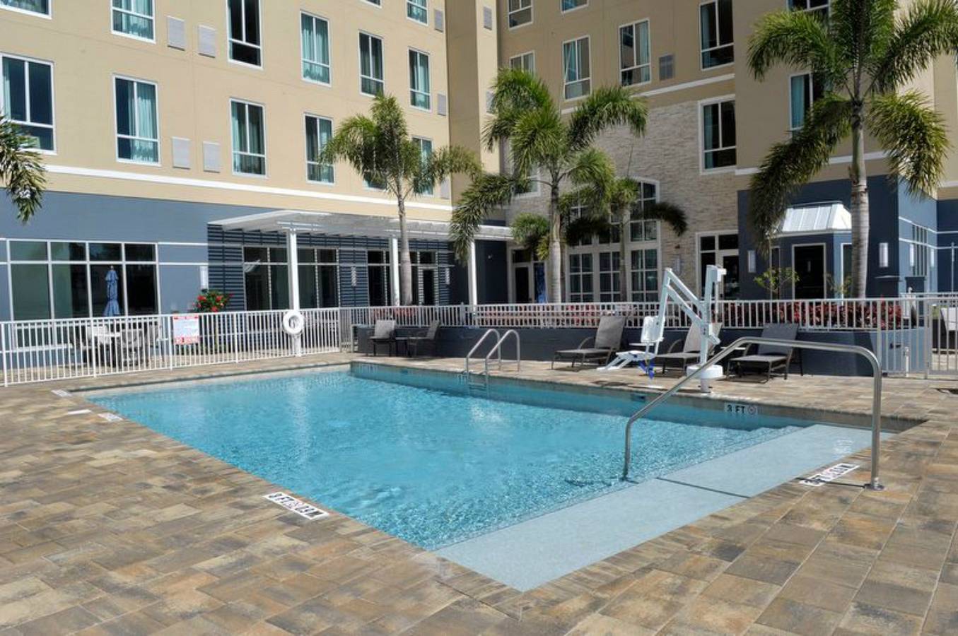 Estudio entero, Staybridge Suites St. Petersburg Downtown in St. Petersburg (Florida), Pinellas County