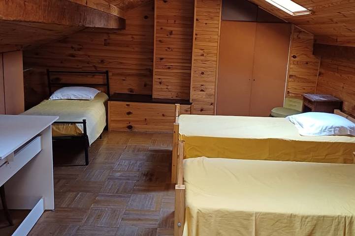 Gîte pour 5 personnes, avec balcon à Roquebillière - 4