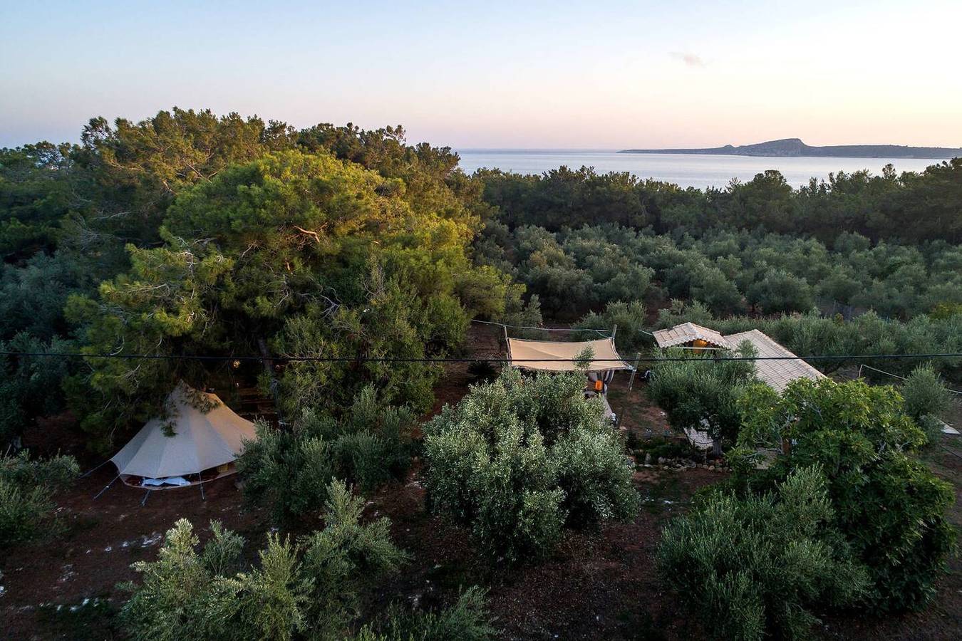 Glamping at a Lovely Tent in Skiaxtro- Marathopoli in Messenia region