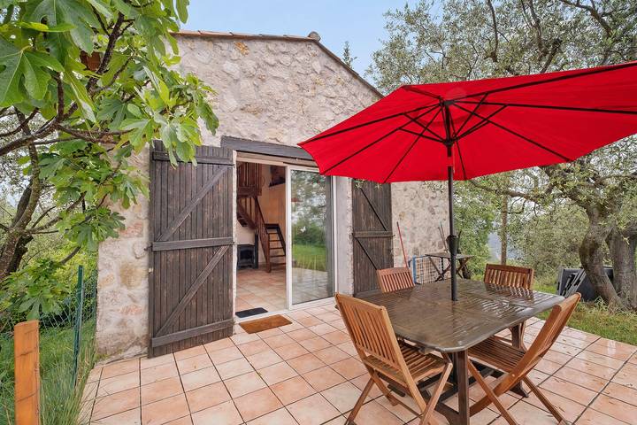 Agriturismo per 4 persone, con Giardino a Dolceacqua