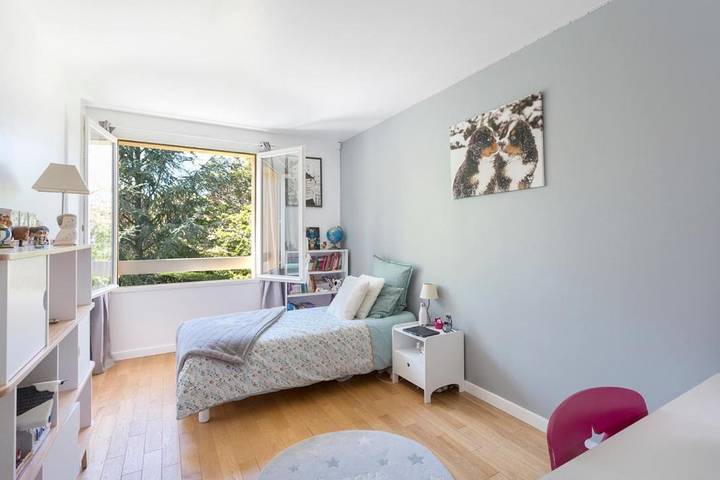 Location de vacances pour 7 personnes, avec jardin à Louveciennes - 4