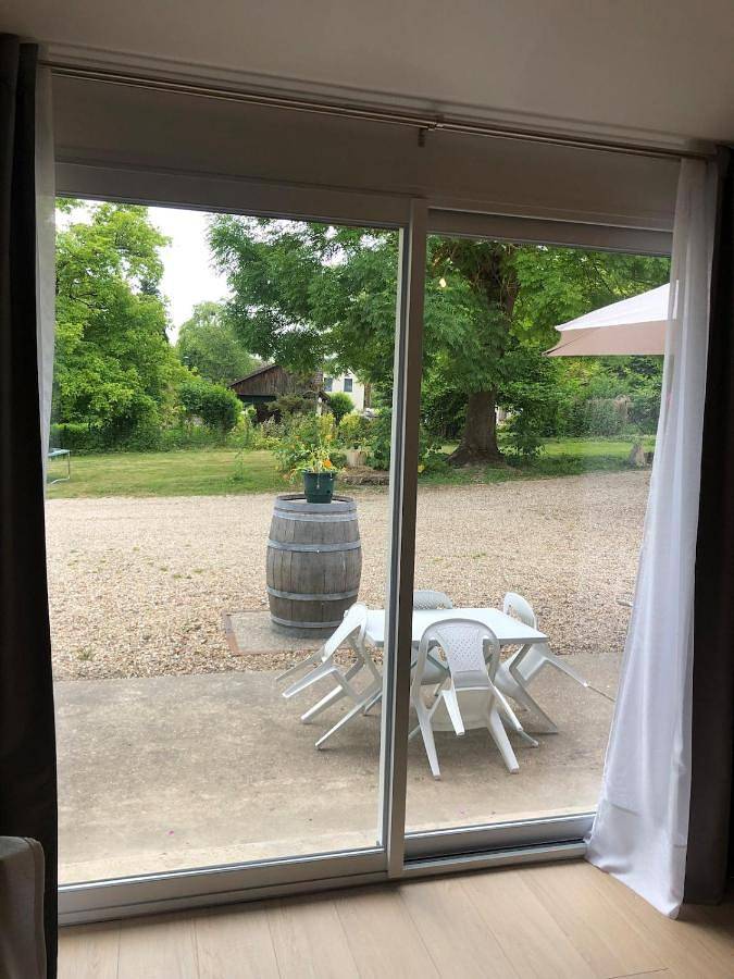 Location de vacances pour 6 personnes, avec jardin à Sainte-Geneviève-lès-Gasny - 2