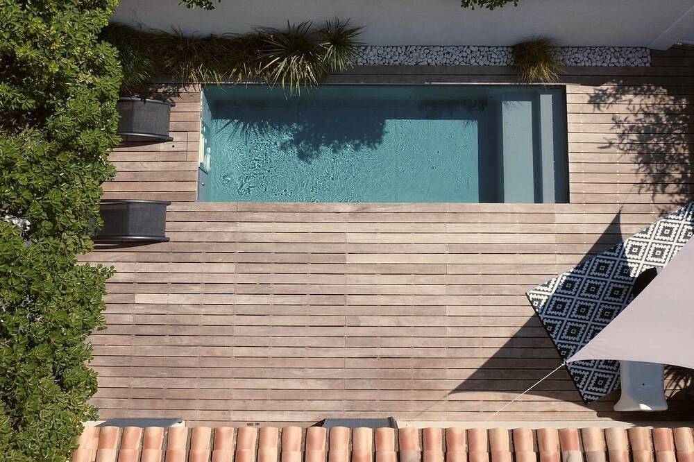 Un Petit Coin de Provence ★★★★ Contemporary house with private heated pool in Istres in Istres, Istres region