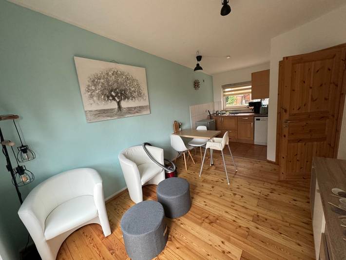 Ferienwohnung für 2 Personen, mit Garten und Terrasse, kinderfreundlich in Stralsund - 2