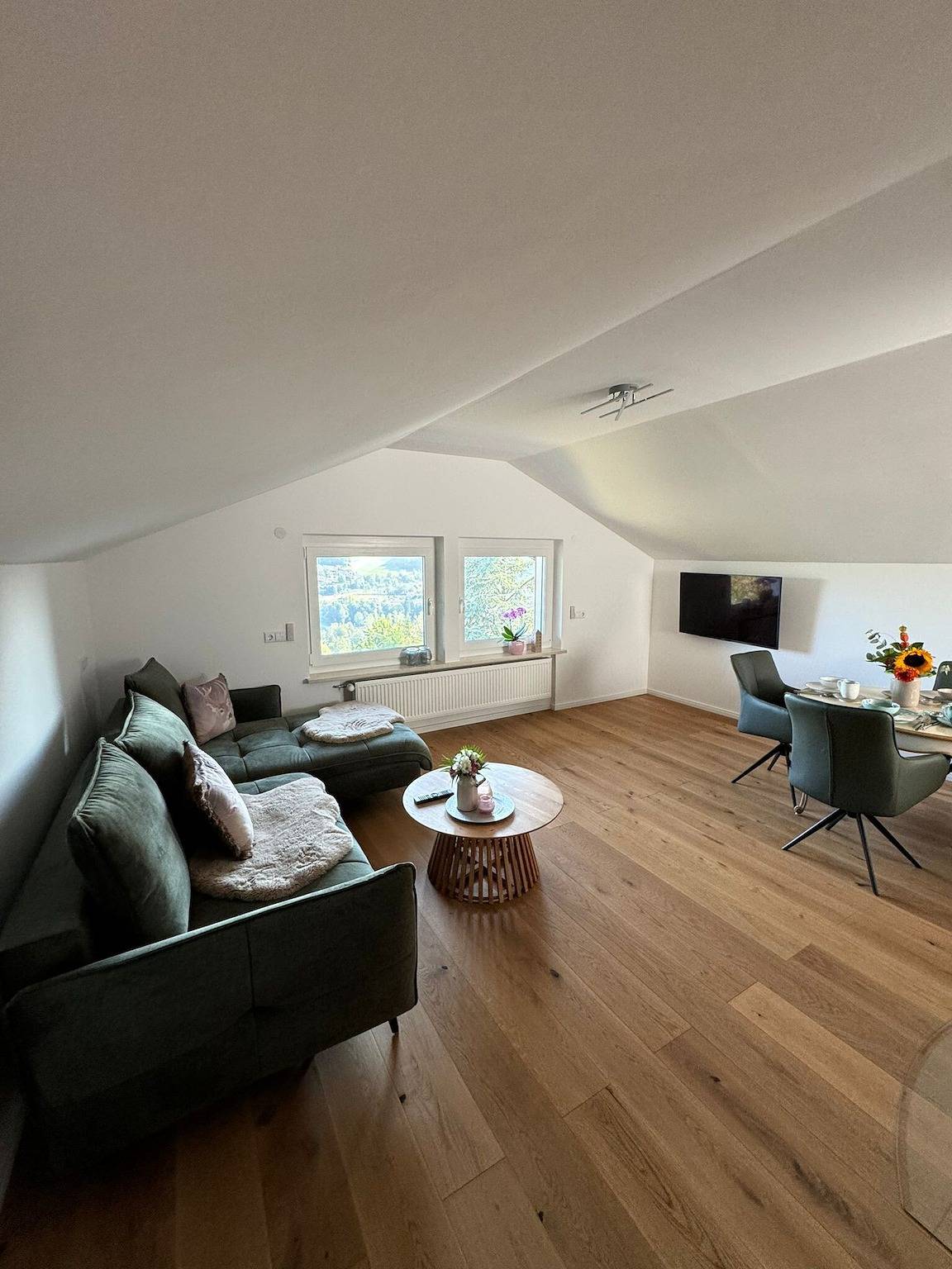 Ganze Wohnung, Ferienwohnung Waldblick mit privatem Pool, privater Terrasse und Wi-Fi in Thurmansbang, Ostbayern