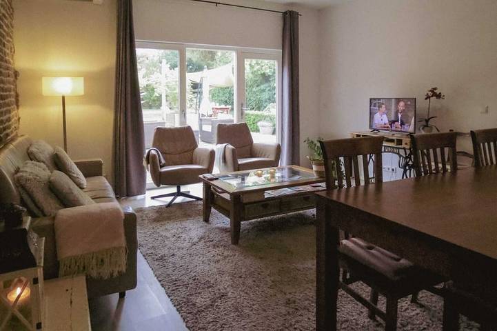 Geheel appartement, Hoeve op de meer in Maastricht, Hoge Kempen