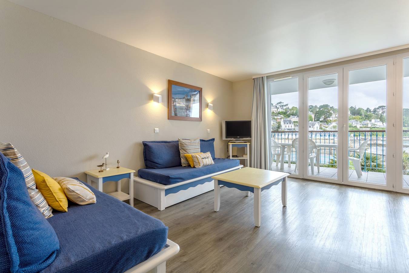 Apartamento entero, Apartamento 'Apartamento Vista Mar en la Playa' con vistas al mar, piscina compartida y Wi-Fi in Douarnenez, Region de Quimper