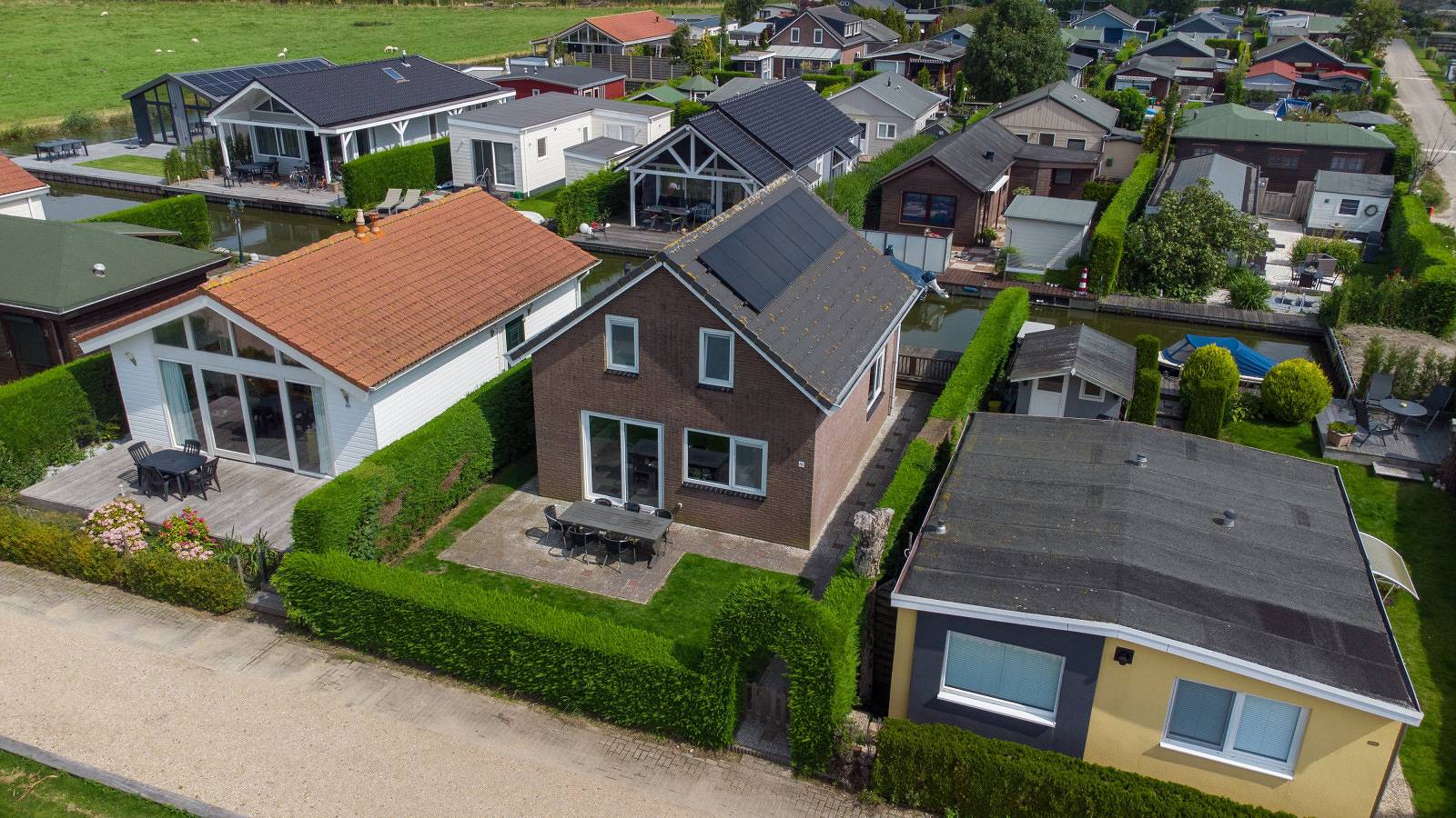 Ferienhaus für 6 Personen am Wasser in Wervershoof am Ijsselmeer. in Ijsselmeer