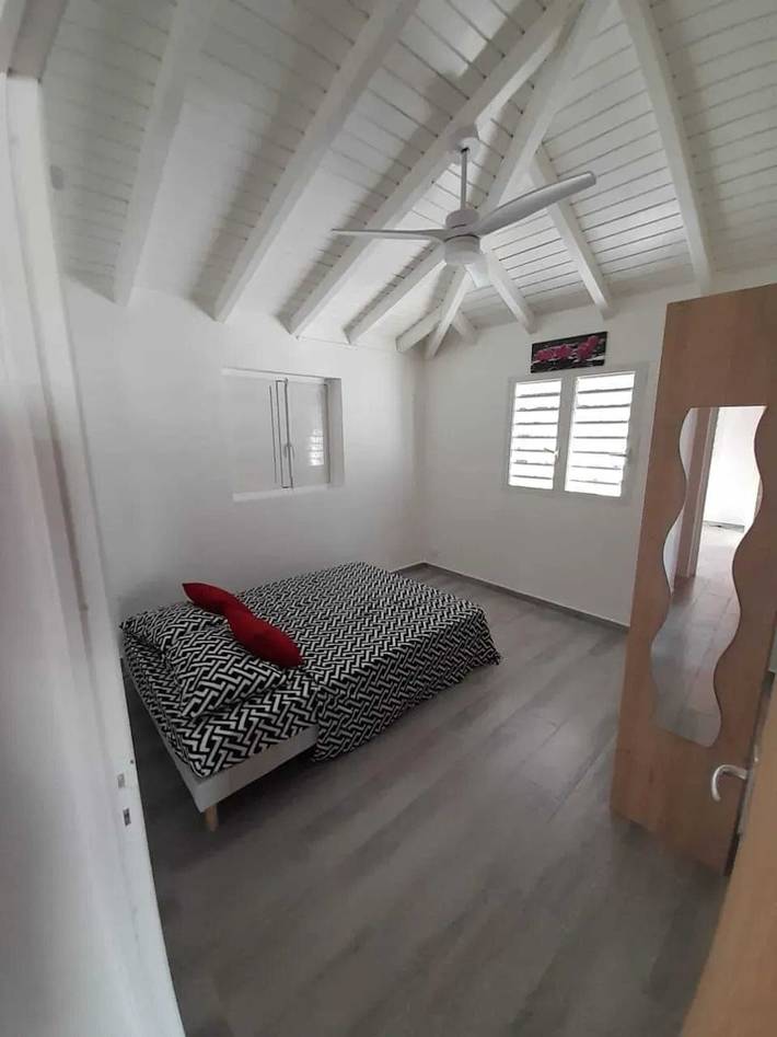 Location de vacances pour 4 personnes, avec jardin dans Port-Louis Guadeloupe - 2