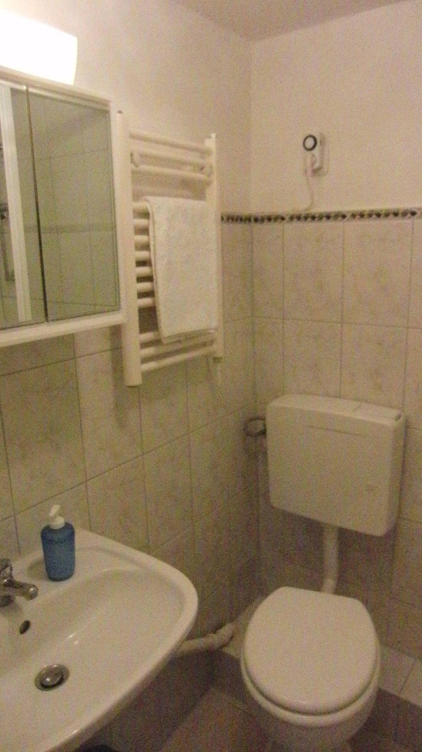 Ganzes Studio, Ferien-Apartment mit Gartenblick in Dierkow, Rostock