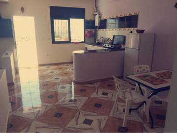 Gîte pour 5 personnes, avec balcon ainsi que jardin et vue à Moulay Bousselham