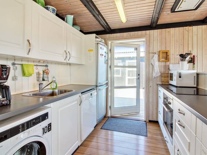 Ferienhaus für 6 Personen, mit Terrasse und Sauna in Grønhøj Strand - 4