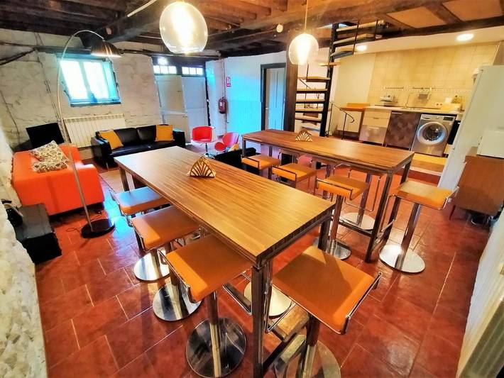 Casa rural para 8 personas, con terraza además de vistas y jardín, Se admiten mascotas en Sierra del Sueve - 2