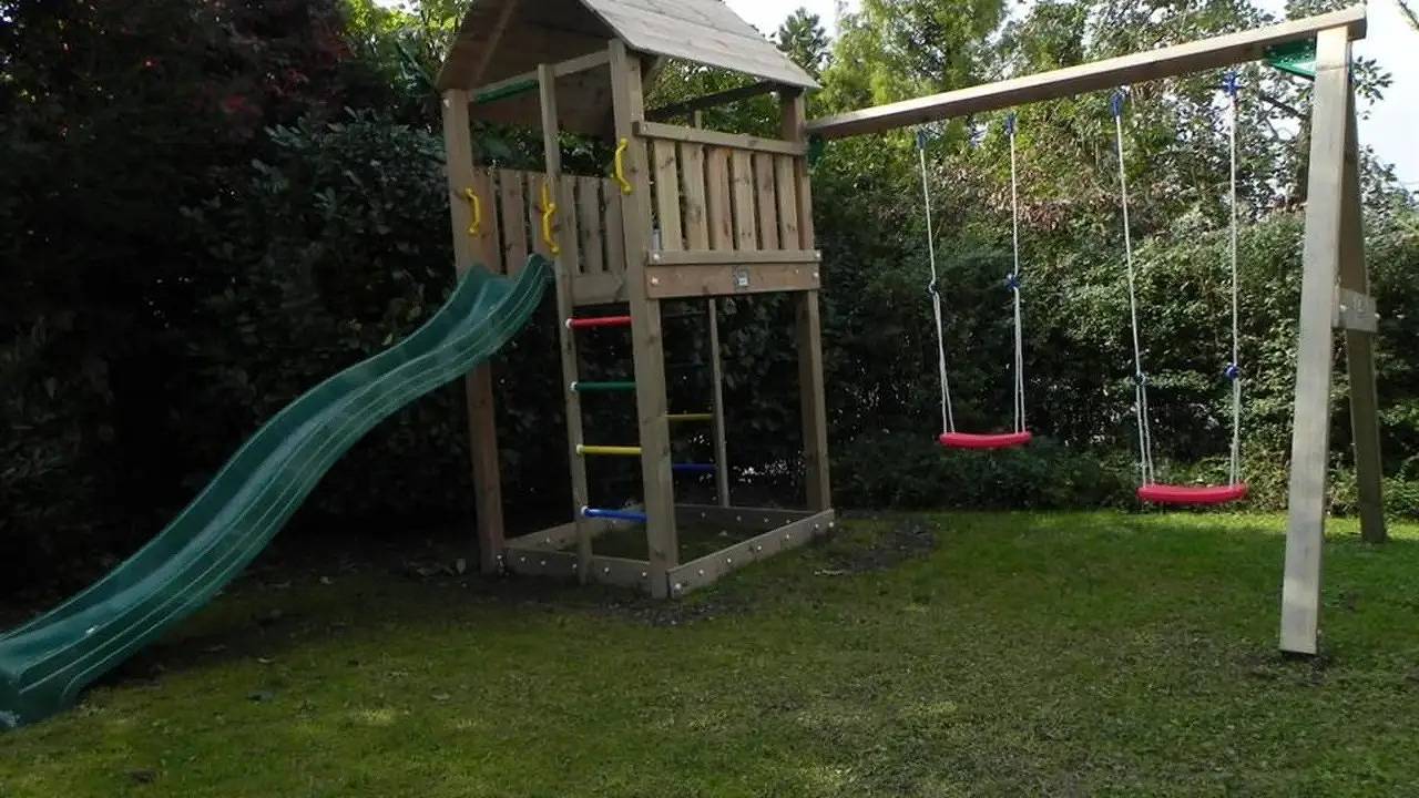 Ganze Ferienwohnung, Ferienwohnung für 4 Personen (94 m²) in Tettnang in Tettnang, Region Bodensee-Oberschwaben
