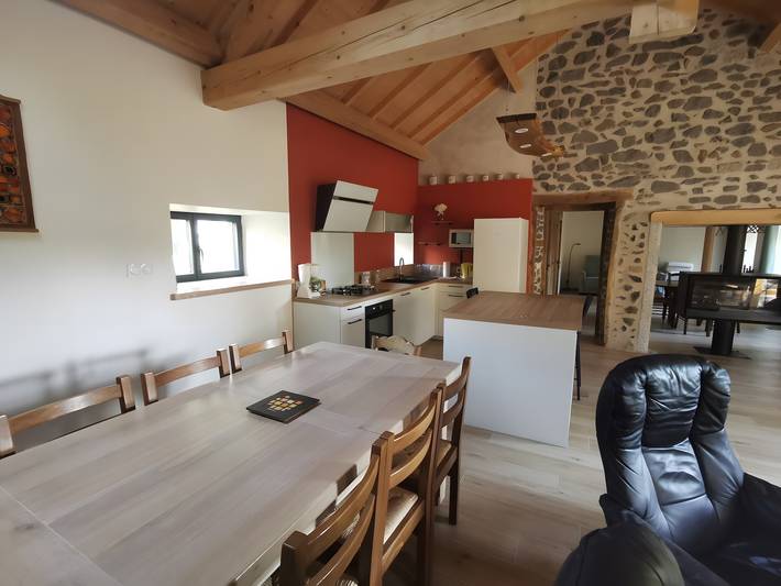 Maison de vacances pour 9 personnes, avec jardin en Auvergne - 3