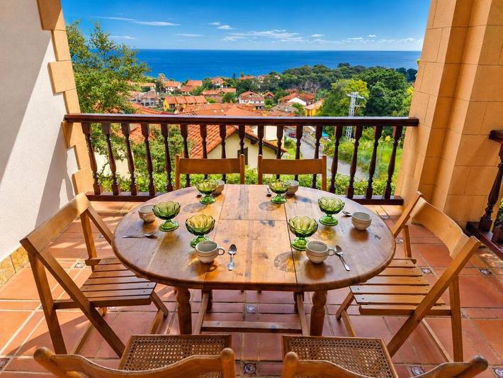 Casa rural para 8 personas, con Balcón y Terraza además de Jardín y Vistas en Val de San Vicente