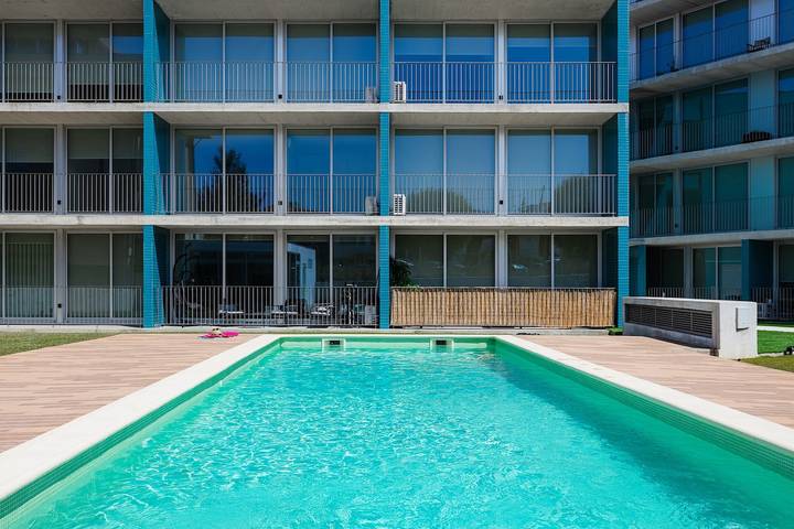 Appartement entier, Espinho Sunny Vibes & Balcony with Pool in Espinho, District de Aveiro