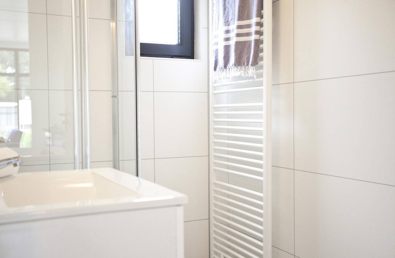 Europarcs Buitenhuizen — Cube la Mer 4 in Velsen-Zuid, Niederländische Nordsee