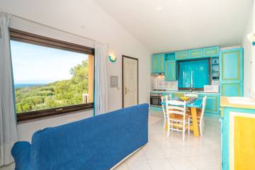 Apartment for 6 People in Barrabisa, Gallura, Photo 4
