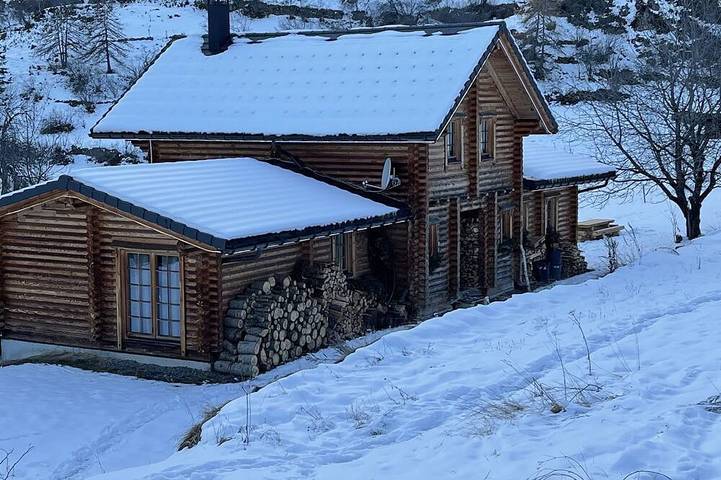 Chalet für 8 Personen, mit Terrasse und Garten sowie Sauna, mit Haustier - 1