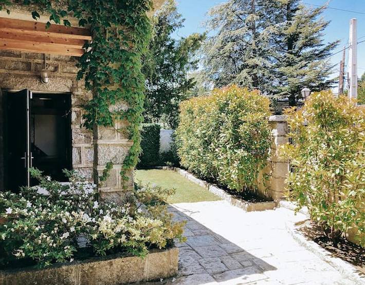 Casa rural para 4 personas, con terraza y jardín en Puerto de Navacerrada - 3