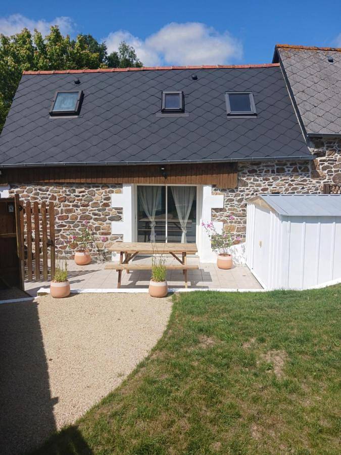 Location de vacances pour 4 personnes, avec terrasse, animaux acceptés à Gommenec'h - 4