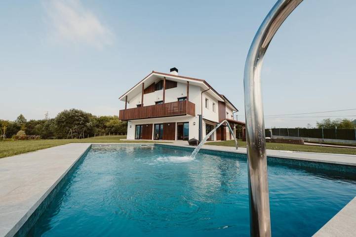 Hotel für 2 Personen, mit Pool und Garten sowie Ausblick - 1