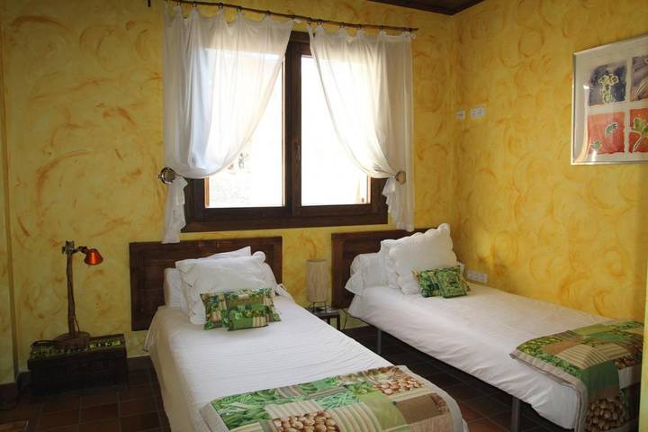 Gîte pour 2 personnes, avec vue et jardin à Bagà - 4