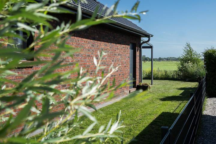 Ferienhaus für 4 Personen, mit Terrasse und Garten in Jade - 3