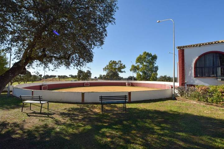 Chalet para 2 personas, con vistas además de piscina y jardín en Provincia de Sevilla - 2