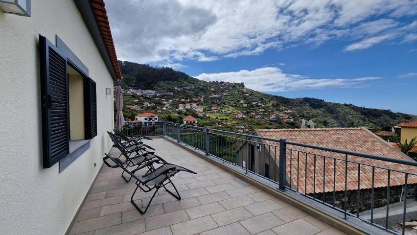 Casa rural para 6 personas, con Balcón y Terraza además de Jardín y Vistas en Campanário - 4