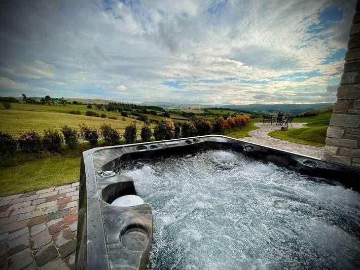 Glamping für 6 Personen, mit Whirlpool in Wales - 3