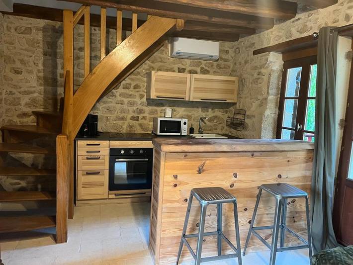 Gîte pour 6 personnes, avec vue et balcon, adapté aux familles à Saint-Bérain-sur-Dheune