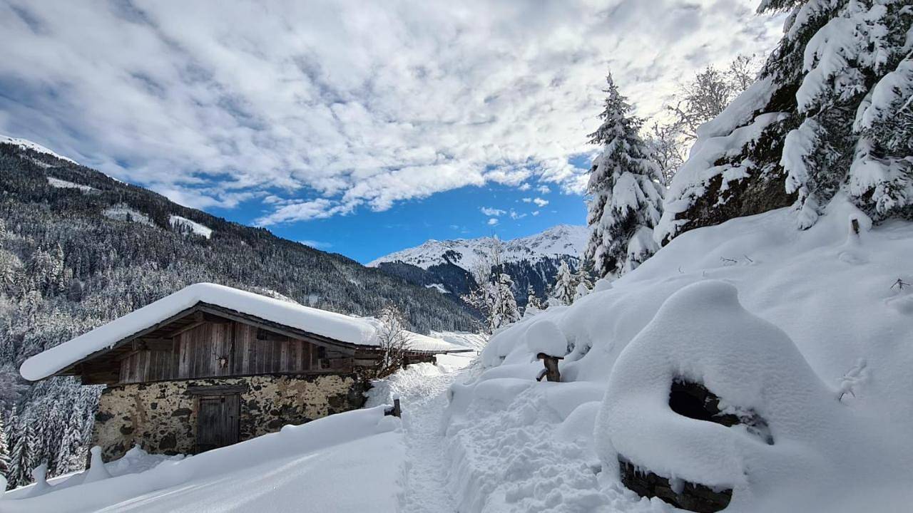 Chalet Ursteinhütte in Hopfgarten im Brixental, Bezirk Kitzbühel