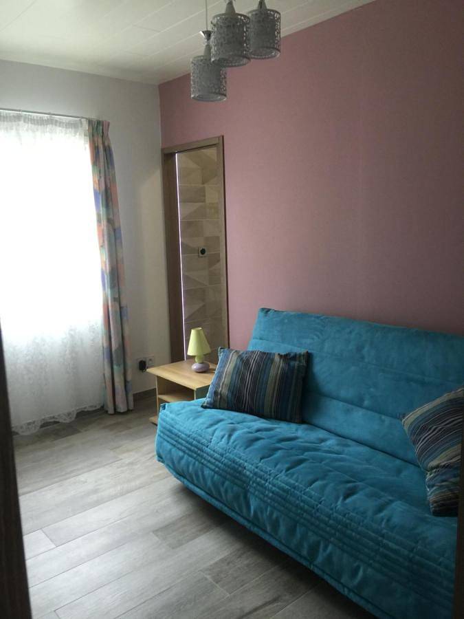 Appartement de vacances entier, Double Room in Le Crestet, Région de Tournon-sur-Rhône