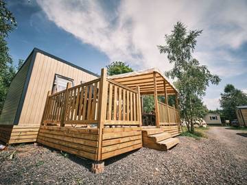 Mobil home pour 6 personnes, avec piscine et terrasse à Granges-sur-Vologne