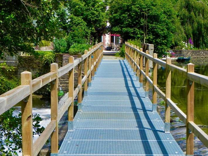 Location de vacances pour 6 personnes, avec jardin et vue à Chavagne - 2