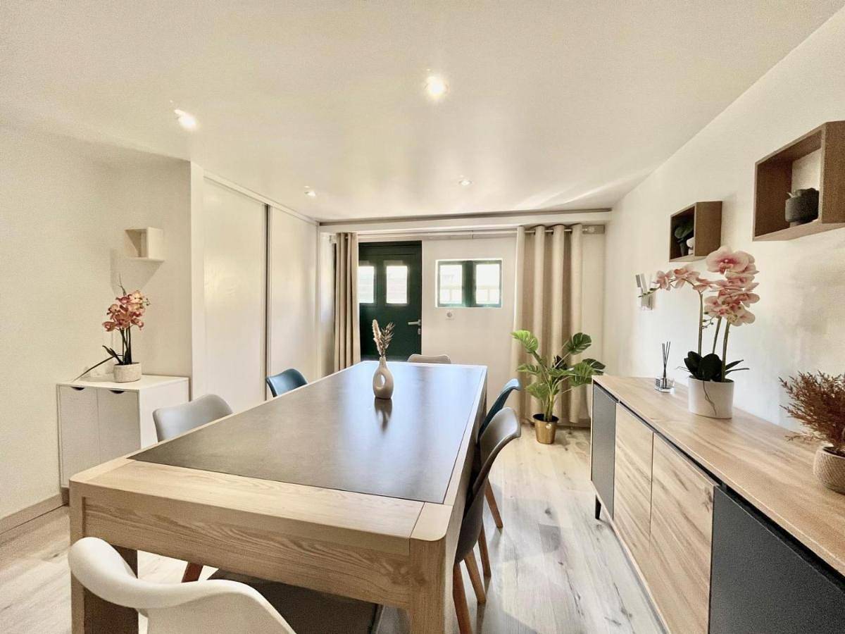 Appartement entier, Beau T3 à 15 min de Lyon in Pierre-Bénite, Lyon et ses environs
