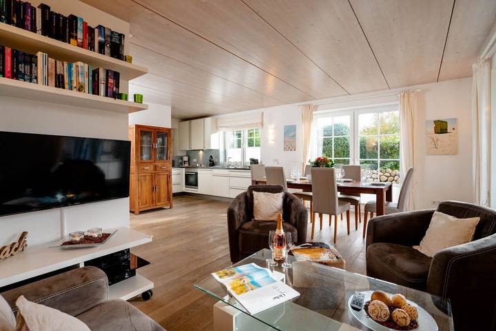 Ferienhaus für 8 Personen, mit Sauna und Ausblick sowie Garten, mit Haustier in Tinnum - 2