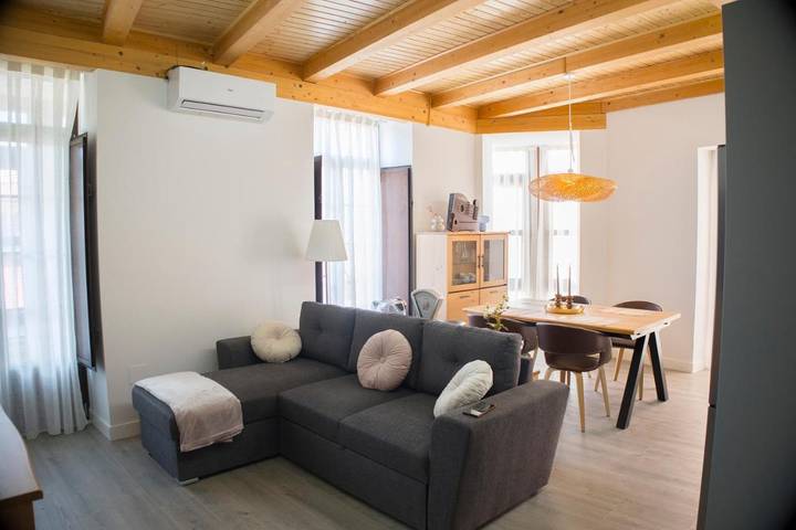 Apartamento para 4 personas, con Balcón y Terraza en La Bañeza