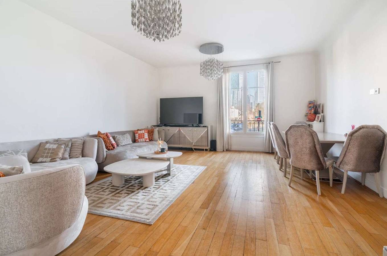 Apartamento entero, Signature au coeur de Neuilly in Neuilly-sur-Seine, Altos del Sena