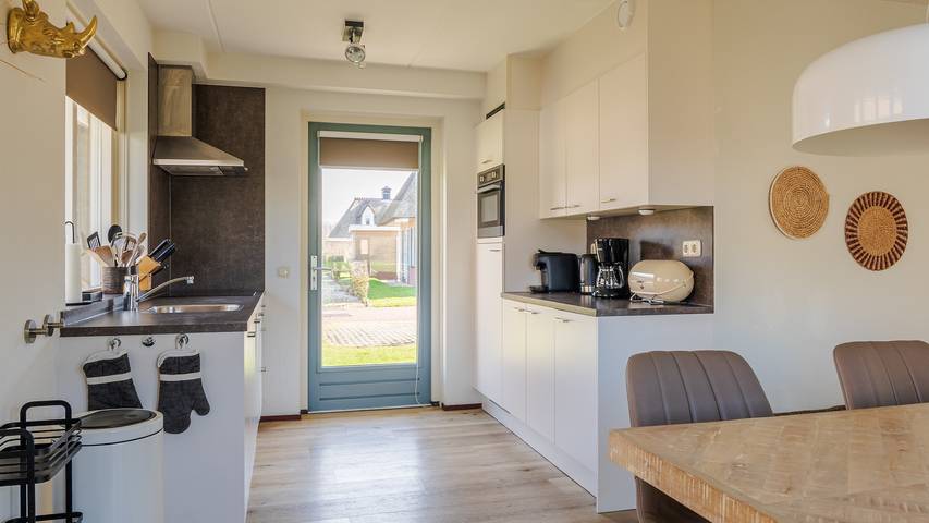 Ferienhaus für 6 Personen, mit Sauna und Garten in Julianadorp - 4