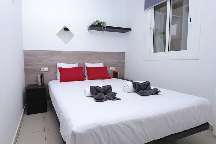 Apartamento para 2 personas, con Balcón y Terraza en Gracia