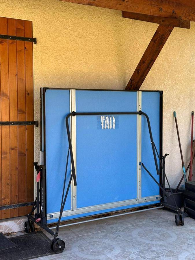 Location de vacances pour 4 personnes, avec Terrasse ainsi que Piscine et Vue à Pontenx-les-Forges - 4