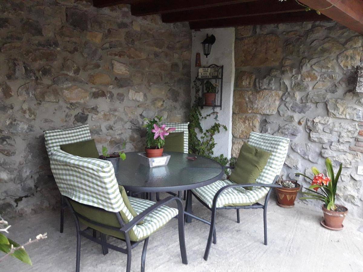 Double Room with Two Double Beds in Cóbreces, Alfoz de Lloredo