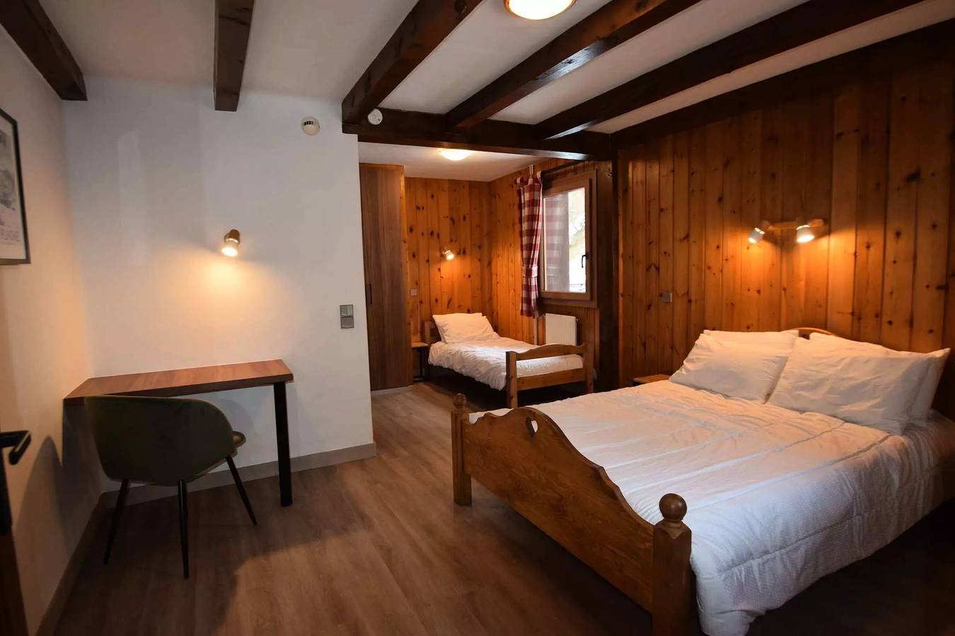 Chalet Mitoyen 10/12 pers - 100m des pistes Sauna- Wifi - Plagne 1800 in La Plagne, La Plagne-Tarentaise