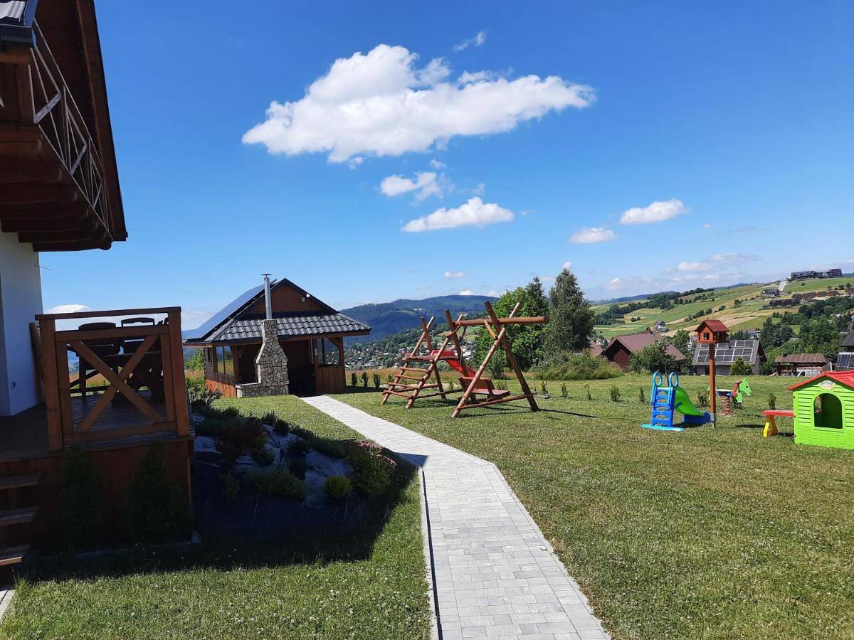 Domki na Beskidzie in Istebna, Karpaty (Polska)
