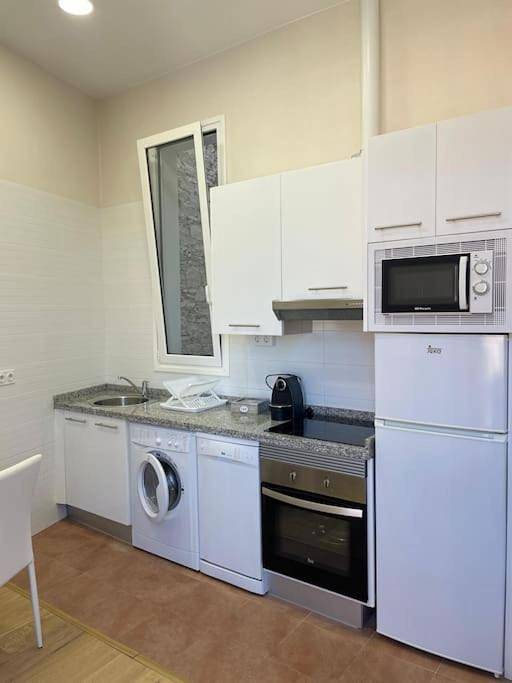 Gîte pour 4 personnes, avec balcon et vue dans Luarca - 3