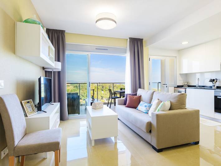 Gîte pour 4 personnes, avec jardin ainsi que bassin pour enfant et terrasse à Cabanes - 3